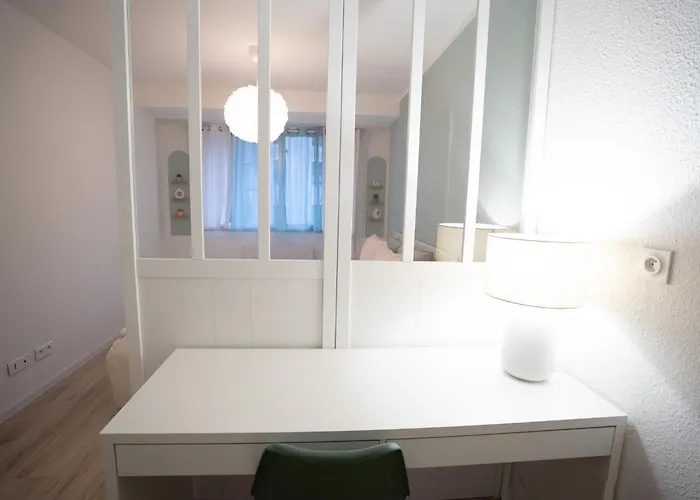 Centre De 2min Gare *